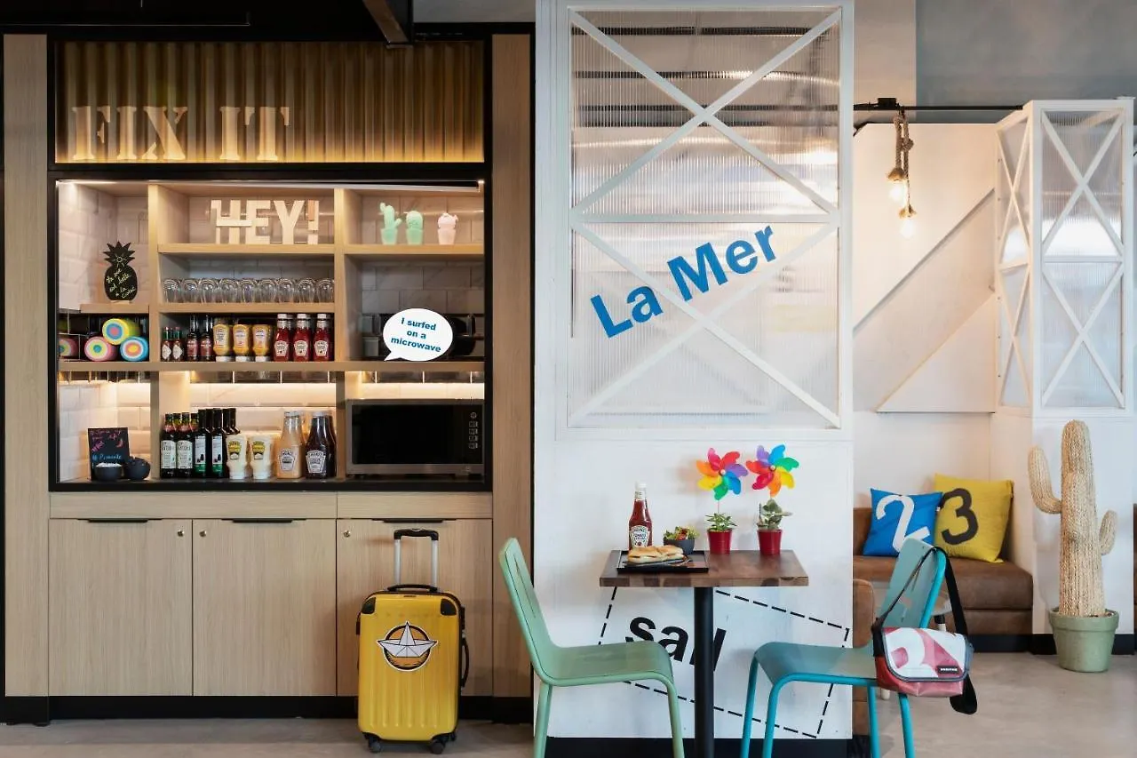 Moxy La Ciotat Hotel 3*,  France