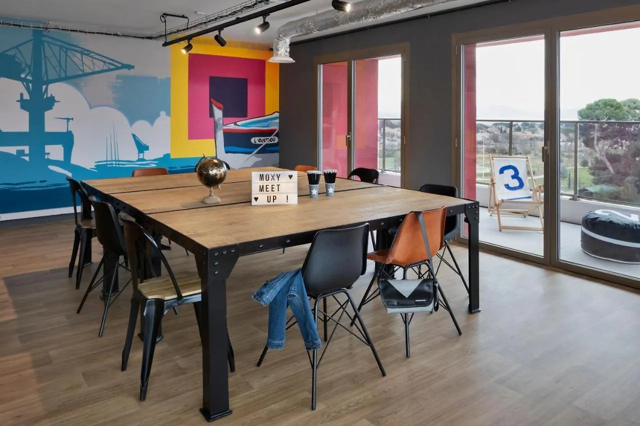 Moxy La Ciotat Hotel