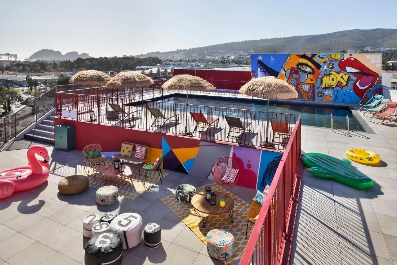 Hotel Moxy La Ciotat 3*,